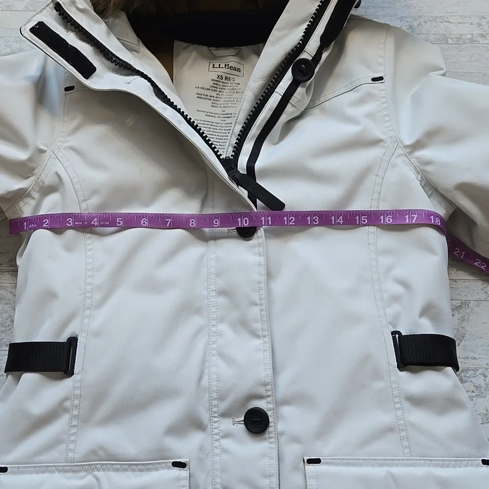 L.L. BEAN Maine Mountain Parka SIZE XS Extra Small Womans - Picture 7 of 16